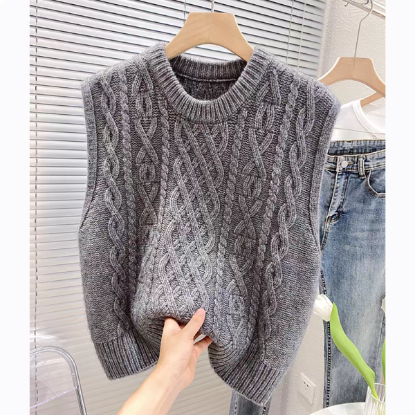 Vest knitwear