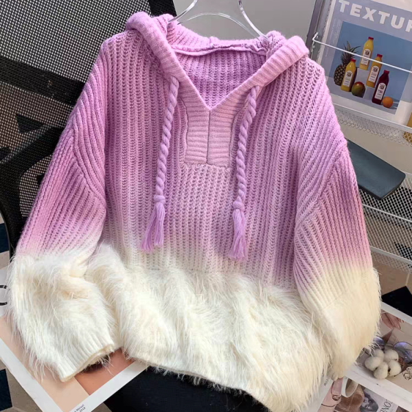 Knitted pullover
