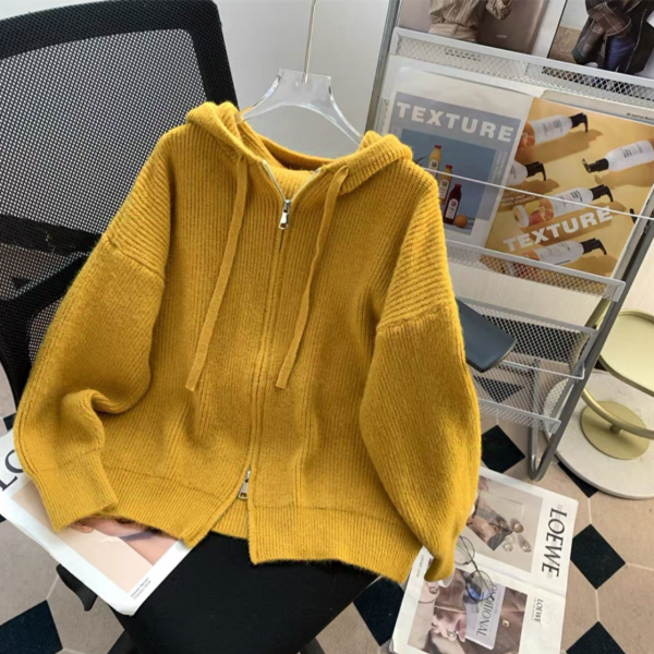 Knit  pullover