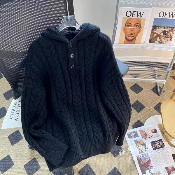 Knit  pullover